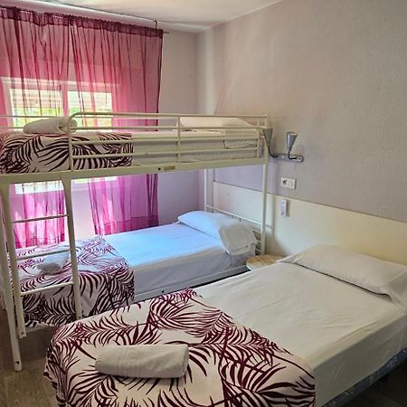 Hostal La Cabana Salou Eksteriør bilde